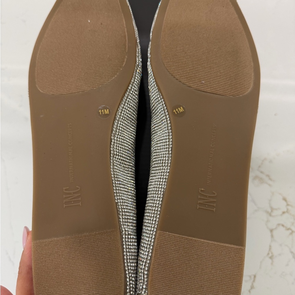 NEW ✨INC International Concepts Women's Sparkling Silver and Gold Tone Flats - Picture 7 of 8